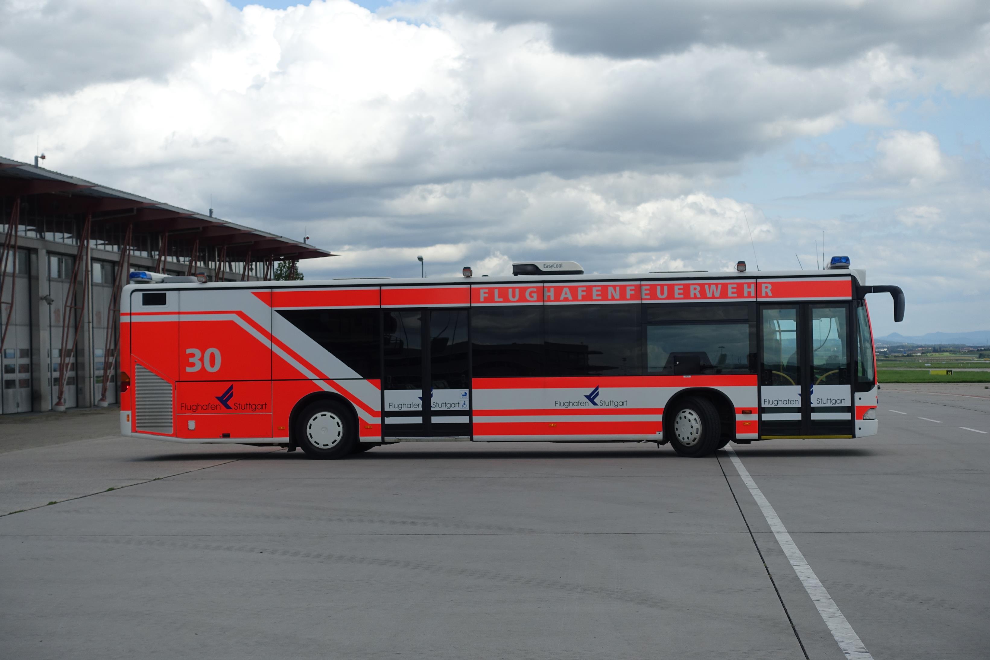 Flughafen - wie eine große Stadt mit eigener Feuerwehr